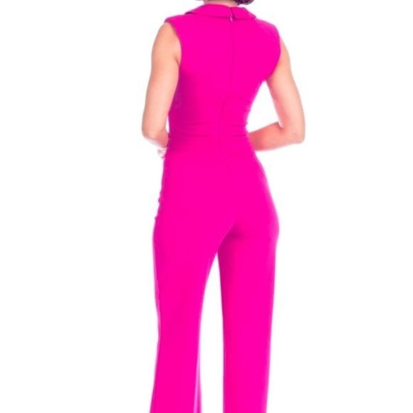 Elaine Zipped in the Bud: Tulip Collar Jumper Onesie Romper in White - Picture 7 of 7